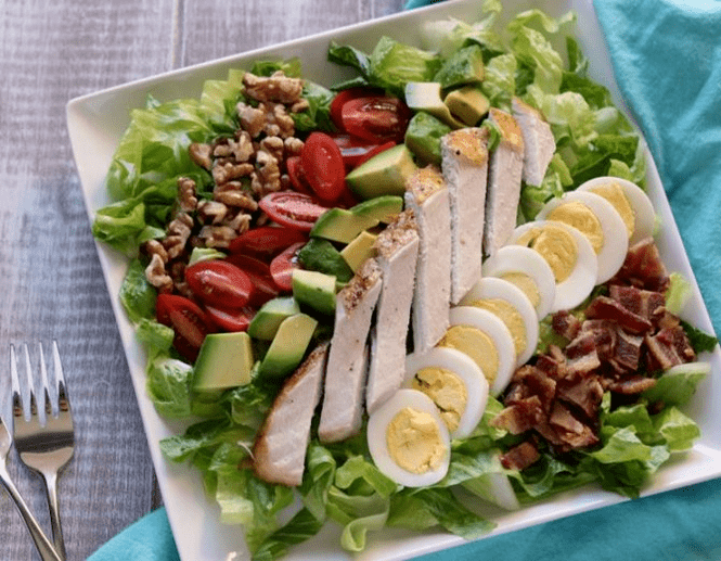 Salade amaigrissante riche en protéines