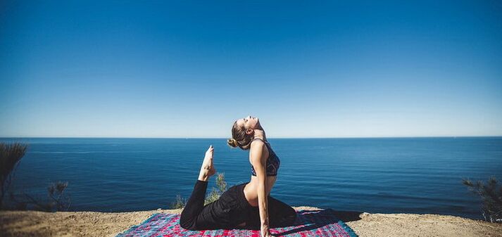 postures de yoga pour perdre du poids